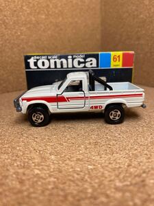 トミカ　ミニカー　tomica minicar 当時物　元箱　日本製　黒箱　トヨタ　ハイラックス　４ＷＤ　トミカ複数出品中　同梱可