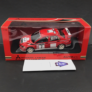 オートアート RACING DIVISION 三菱 ランサーエボリューション 7 WRC 1/18スケール ミニカー 赤系 保存箱付 QR061-64