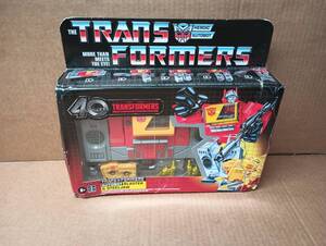 THE TRANSFORMERS HEROIC 40TH AUTOBOT BLASTER & STEELJAW NEW FAST / FREE SHIPPING 海外 即決