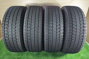 中古タイヤ　BRIDGESTONE BLIZZAK DM-V3 225/65R17 102Q 2019年製造　ハリアー　エクストレイル　ヴァンガード等　A89