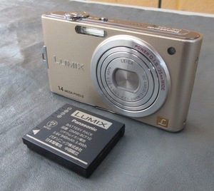 ☆クリックポスト￥185☆Panasonic LUMIX DMC-FX66 バッテリー付き シルバー パナソニック ルミックス コンパクトデジタルカメラ デジカメ