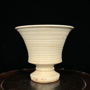 3~DM6202 中国磁器 陶芸 磁器『唐窯高足杯です』施釉陶 古代工芸品 陶芸 精美彫 置物 收藏品
