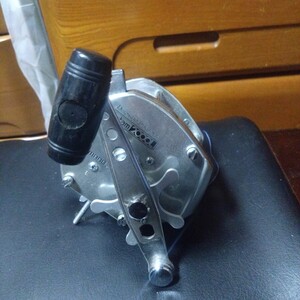 リール SHIMANO bantam2000l 現状品