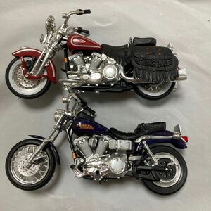 C247 Maistoハーレーダビッドソン フィギュア コレクション Harley Davidson 2台セット　バイク　置物　ミニカー　オートバイ 