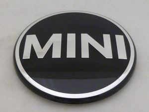 BMWMINI　R60（CROSSOVER）用 純正品　 BMWミニ　リアエンブレム 51149811724