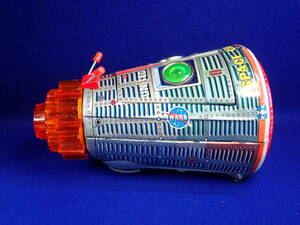 ☆古いブリキ玩具【堀川玩具工業】当時物・電動式ブリキ玩具・・スペースカプセル・作動品　美品です　イー６２
