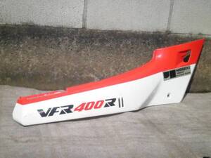 ＵＳＥＤ VFR400R (NC21) 右シートカウル 傷有り