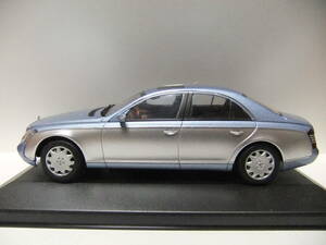 １／４３ ＭＡＹＢＡＣＨ マイバッハ　MAYBACH １：４３ミニカー