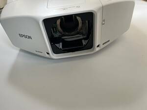 ★美品★ EPSON プロジェクター 「3LCD方式」採用のビジネスプロジェクター EB-Z9750U【NCNR】