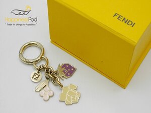 FENDI　フェンディ　バッグチャーム　イチゴ　花