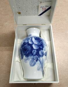 ◇ OKURA 大倉陶園 花瓶 ブルーローズ 高さ約28cm 花器 花入 フラワーベース ケース付 ◇