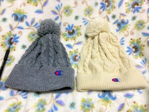 ★未使用＆美品!!「Champion(チャンピオン)」お子様用の毛糸の帽子・お色違い2点★