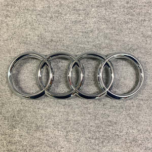 6hK1923E◆Audi アウディ エンブレム 4KE 853 605 4H0 853 605 B BTA 58131 00 80 純正 正規品 自動車 パーツ 部品 未使用に近い