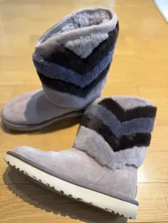 UGG✨新品未使用　TANIA 25サイズ