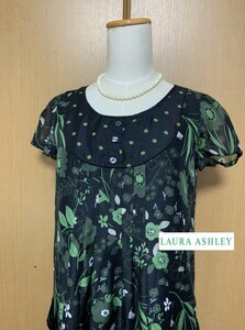 LAURA ASHLEY【ローラアシュレイ】グリーンのお花 軽やかワンピース ７号