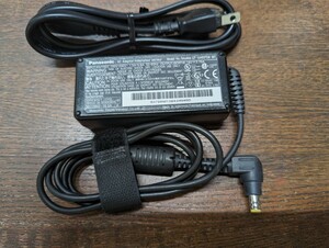 Panasonic 純正60w Adapter-16V3.75A /CF-AA6372A 