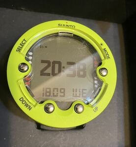 suunto ZOOP NOVO ライム ダイビングコンピュータ