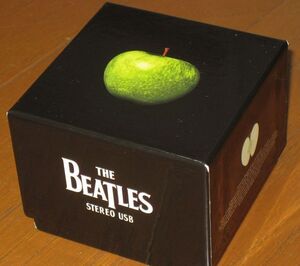 世界限定品（Limited Edition.Import）・ビートルズ（The Beatles）・「STEREO USBメモリ・エディション」