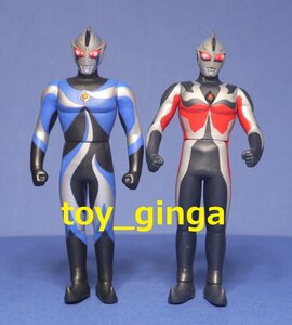 即決ウルトラヒーローシリーズ カオスウルトラマン＆カオスウルトラマンカラミティ 中古品　ウルトラマンコスモス