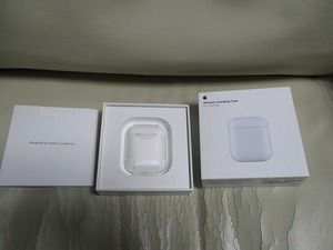 超美品　アップル　Air Pods　ワイヤレス充電ケース