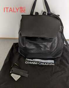 新品同様 GIANNI CHIARINI リュック イタリア製 バッグ バックパック ジャンニキャリーニ