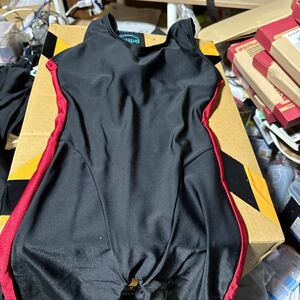 交渉歓迎【新品】競泳水着 学生服 スクール水着 スポーツウェア スイミングスクール 競泳水着 Mサイズ ブラック キンキユニフォーム(15)