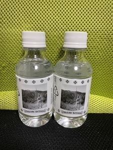 クロムハーツ　Chrome Hearts 水　ミネラルウォーター　ペットボトル　200ml