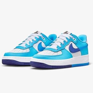 ナイキ エア フォース 1 LV8 2 24cm DZ2660-100 NIKE J AIR FORCE 1 LV8 2（GS) 女性 レディース 子供 キッズ 子供用