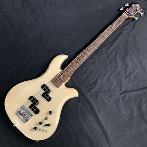 B.C.Rich B.C.リッチ EAGLE BASS エレキベース Serial No.R856197 ホワイト系 ★ 簡易検査品