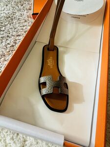 即決 本物 HERMES バッグチャーム オランナノ サンダル アクセサリー キーホルダー ロデオ エルメス oran nano シューズ 靴 スニーカー