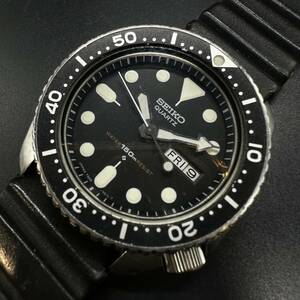 セイコー SEIKO 7548-700C SEIKO QUARTZ WATER 150m RESIST 文字盤黒 リューズ操作○ 不動品 ベゼル傷あり 風防傷あり 1円出品 18267