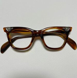 40s 50s AMERICAN OPTICAL アールデコ アンバー 鼈甲 アメリカンオプティカル ビンテージ AO オーナメント ロカビリー デミアンバー 古着