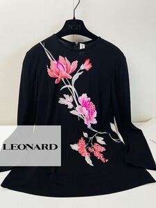 d19 現行モデル◎未使用級●LEONARD ●華やかな花柄プリント〜高級ブラウス　チュニック　レオナール レディース 日本製　大きめL 