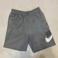 ナイキNike グレーショートパンツDRY FIT Ｌサイズ　スポーツサッカー