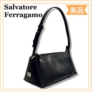 正規品　Salvatore Ferragamo　サルヴァトーレ フェラガモ ハンドバッグ ブラック　シルバー　送料無料