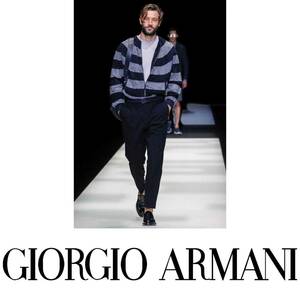 定番のテーパードシルエット 凄く綺麗なネイビー GIORGIO ARMANI ジョルジオアルマーニ パンツ 52サイズ インチ XLサイズ スラックス