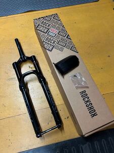 ROCKSHOX LYRIK Select 29インチ用 150mm 44mmオフセット/Boost ロックショックス リリック　セレクト フロントフォーク サスペンション