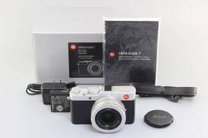 AA (新品級) LEICA ライカ D-LUX 7 シルバー ショット数1360回 初期不良返品無料