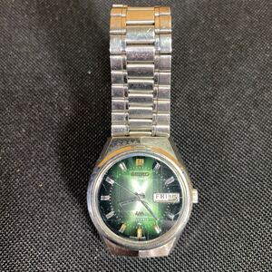 ★ SEIKO 自動巻き LM ロードマチック 5206-6100 デイデイト カットガラス 23石 グリーン文字盤【動作品】