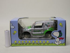 ■MITSUBISHI パジェロ PEANUTS スヌーピー FLYNG ACE ミニカー 三菱 ピーナッツ