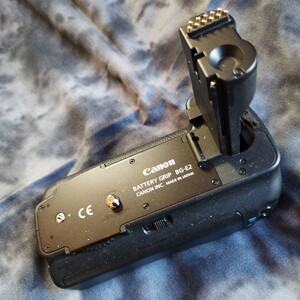 【値下げしました】Canon Battery Grip BG-E2