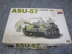 未使用　TOGA　ASU-57　AIRBORNE　TANK　1/35　戦車　プラモデル　現状品　クラフトシート梱包（R4FFF