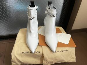 ※新品未使用．LOUIS VUITTON ルイヴィト．レザー ショートブーツ 、サイズ37