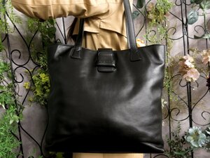 ●超美品●CHANEL シャネル●ロゴ型押し●カーフ レザー 本革●トート バッグ●黒●肩掛け●A4 書類 収納 かばん●Js54162