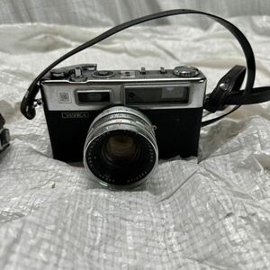 フィルムカメラ YASHICA Electro 35/初代 ジャンク 革カバー半端付ヤシカ！