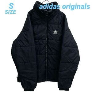 adidas originals パテッドパファージャケット 冬 B10019