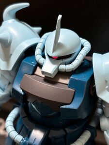 機動戦士ガンダム 第08MS小隊 HGUC 1/144 グフカスタム 全塗装済 完成品 ジャンク プラモデル ガンプラ