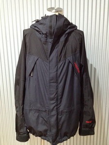 90sビンテージ　国内正規品　Marmot　マーモット　GORE-TEX　ゴアテックス ナイロン　マウンテンパーカー　アウトドア　ストリート