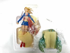 DCダイレクト スーパーガール ミニスタチュー super girl フィギュア スーパーマン