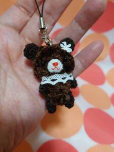 PetitBear ハンドメイド あみぐるみ *モールヤーンのちびくまちゃんストラップ(チョコ)* くま